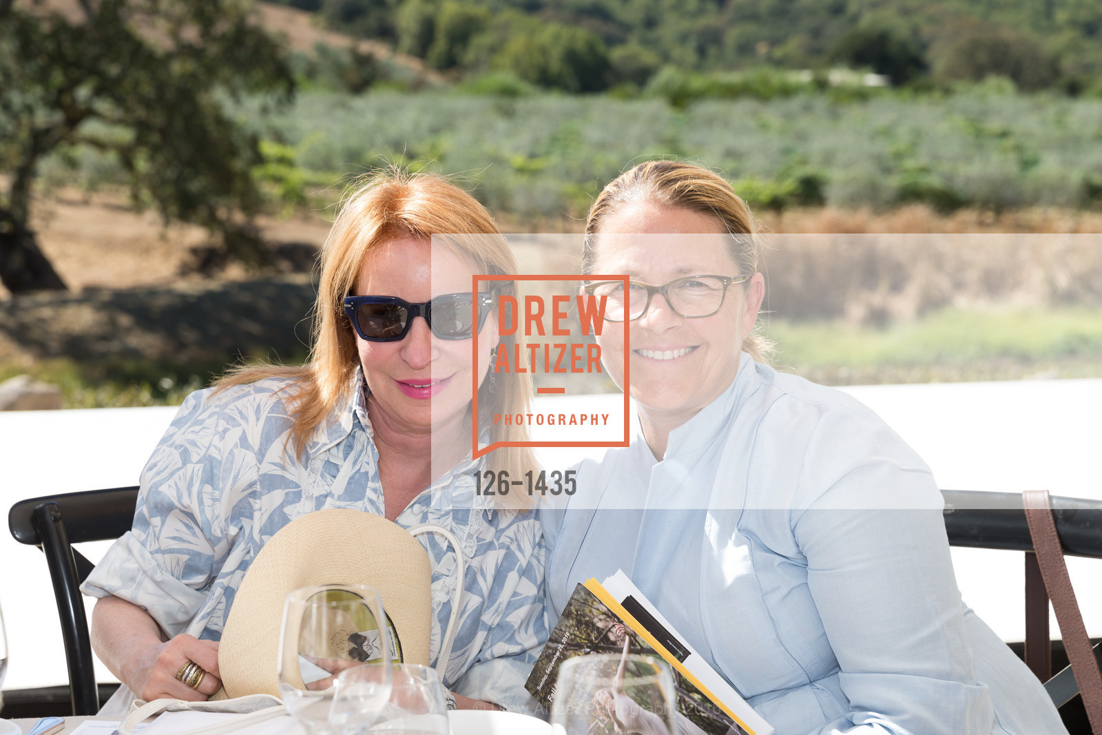 Lisa Pritzker, Sabrina Hellman, Fall for Art: ODC at McEvoy Ranch, McEvoy Ranch. 5935 Red Hill Drive, Petaluma, CA 94952, September 25th, 2016, Photo #126-1435 Lisa Pritzker, Sabrina Hellman, Photo #126-1435