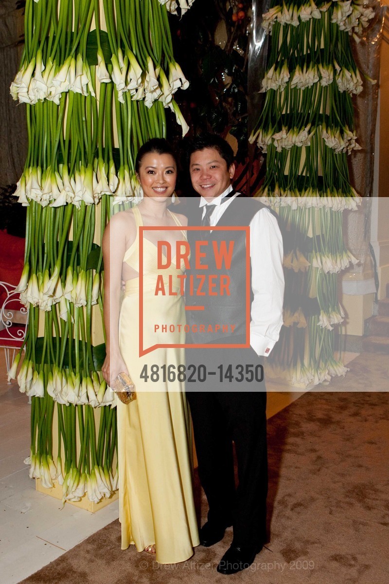 Tiffany Lam, Doug Wong, Gordon Getty's Annual Holiday Birthday Party, US, December 14th, 2009, Photo #4816820-14350 Tiffany Lam, Doug Wong, Photo #4816820-14350
