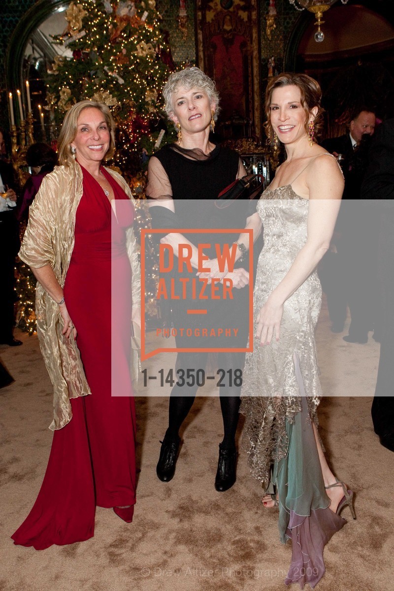Susan Alpert, Claudia Belcher, Maria Quiros, Gordon Getty's Annual Holiday Birthday Party, US, December 14th, 2009, Photo #1-14350-218 Susan Alpert, Claudia Belcher, Maria Quiros, Photo #1-14350-218