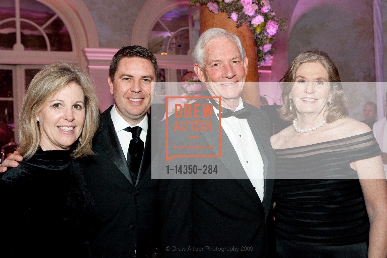 Paula Molligan, Clint Ginsberg, Roy Little, Betsy Little, Gordon Getty's Annual Holiday Birthday Party, US, December 14th, 2009, Photo #1-14350-284 Paula Molligan, Clint Ginsberg, Roy Little, Betsy Little, Photo #1-14350-284