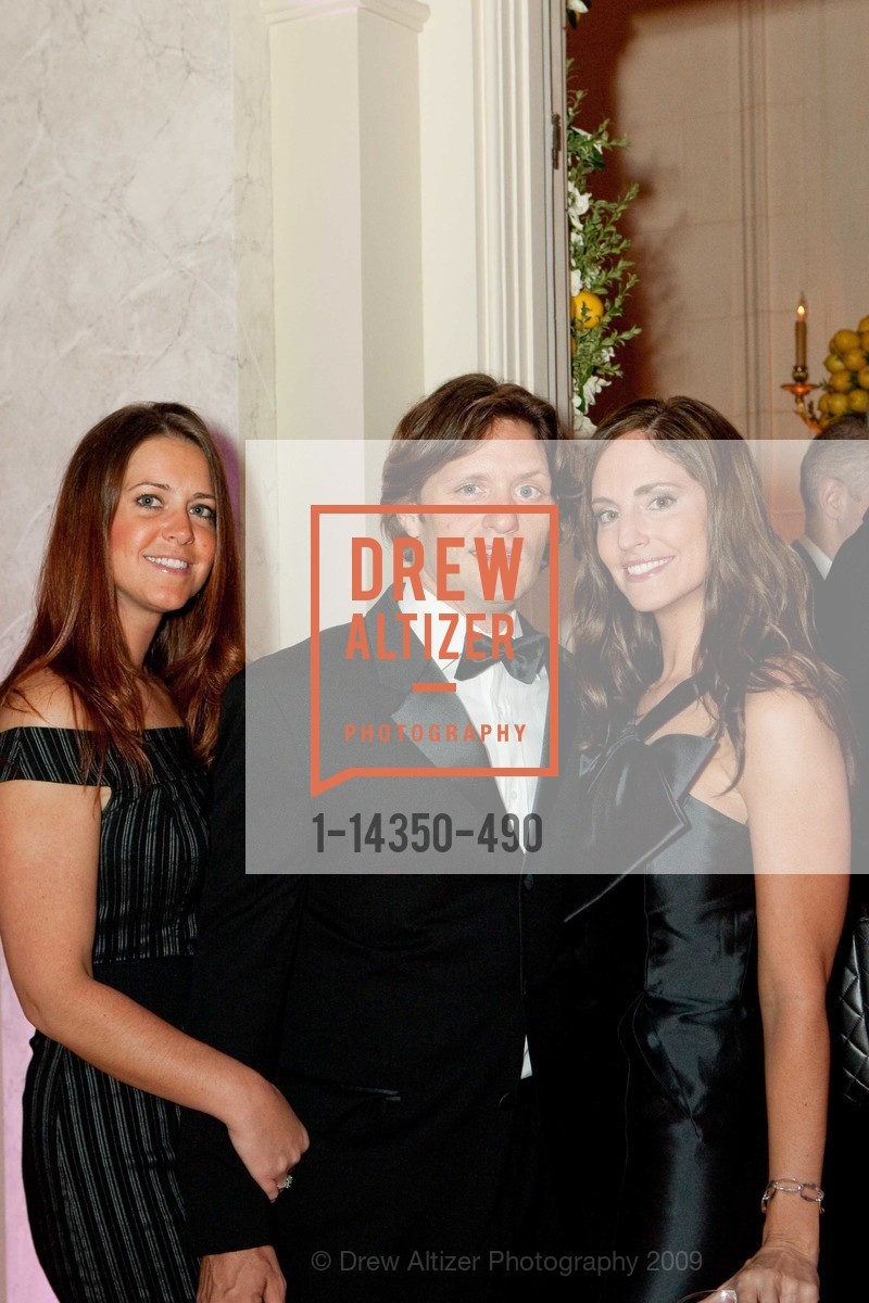 Michelle Koert, David Hassell, Jana Messerschmitt, Gordon Getty's Annual Holiday Birthday Party, US, December 14th, 2009, Photo #1-14350-490 Michelle Koert, David Hassell, Jana Messerschmitt, Photo #1-14350-490