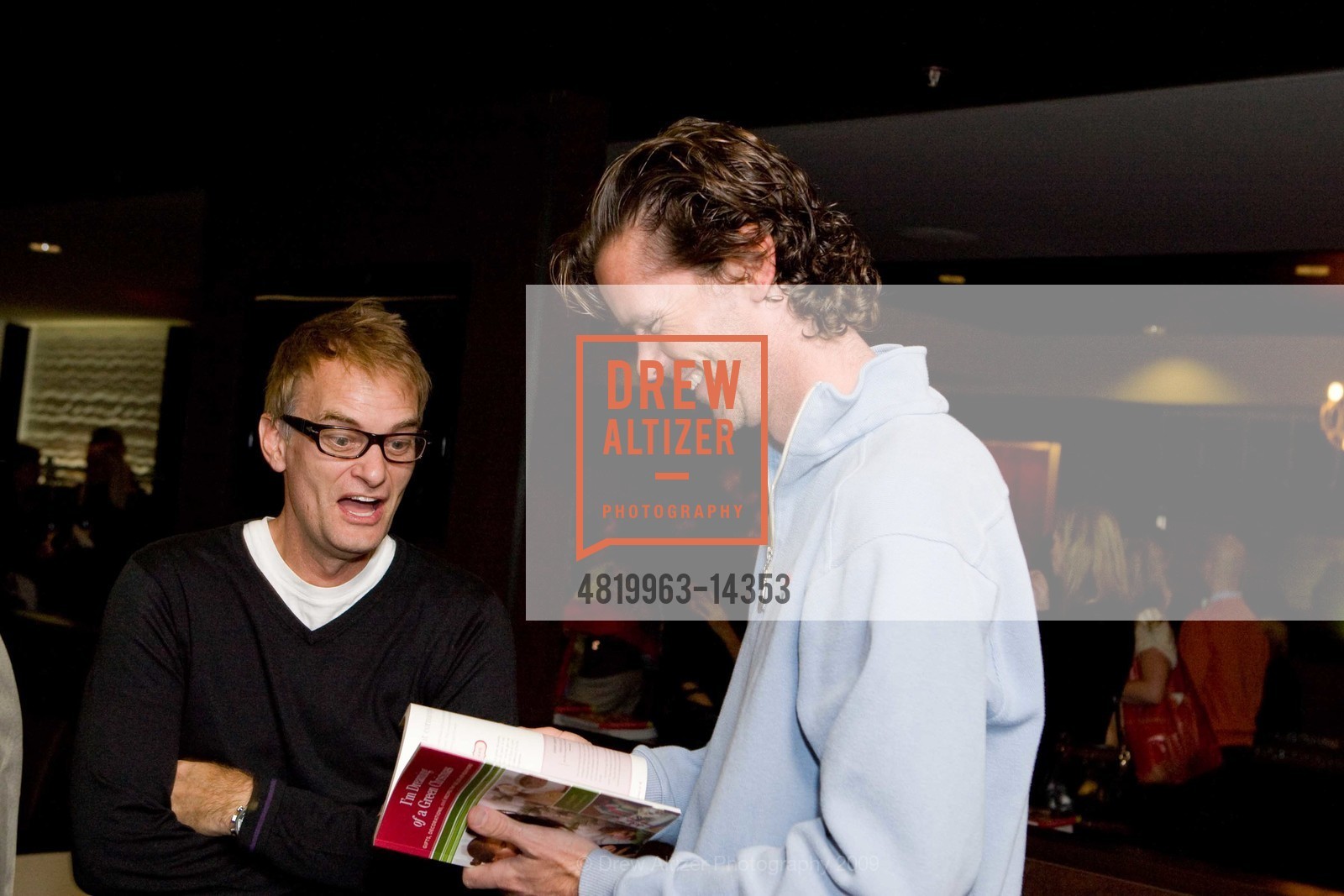 Gregory Pruss, Billy Getty, Anna Getty's Book Release Party, US, November 4th, 2009, Photo #4819963-14353 Gregory Pruss, Billy Getty, Photo #4819963-14353
