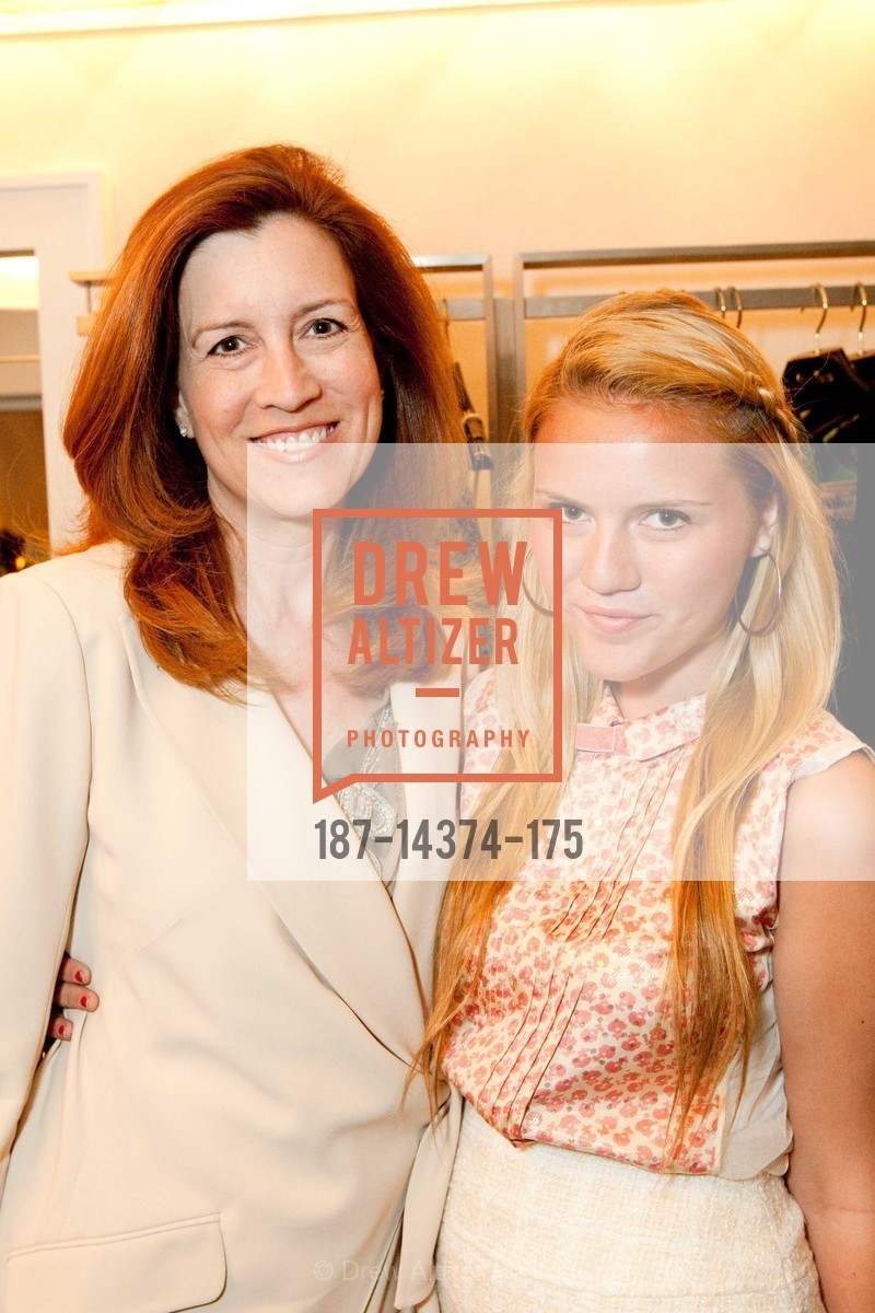Jean Larette, Charlotte Townsend, Neiman Marcus hosts Stella McCartney, US, April 2nd, 2009, Photo #187-14374-175 Jean Larette, Charlotte Townsend, Photo #187-14374-175