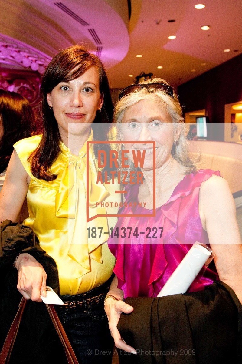 Jenny Mattson, Leah Reich, Neiman Marcus hosts Stella McCartney, US, April 2nd, 2009, Photo #187-14374-227 Jenny Mattson, Leah Reich, Photo #187-14374-227