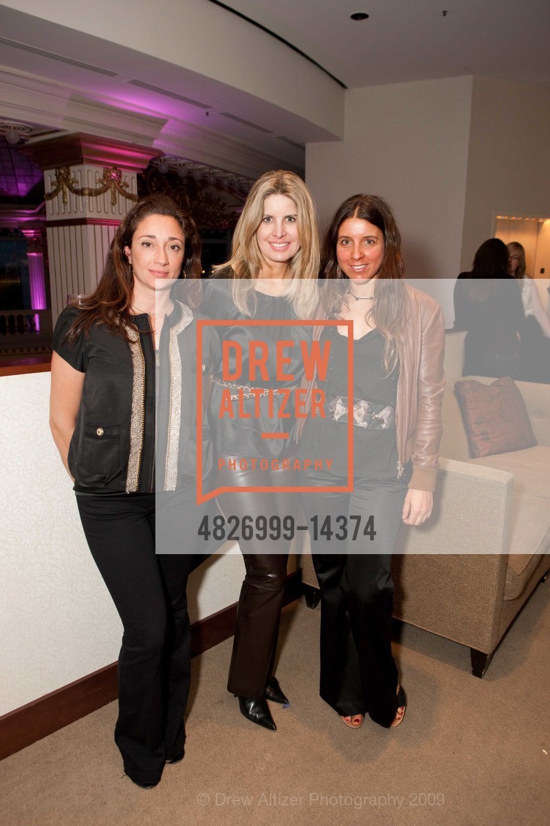 Soledad Alzaga, Suzanne Levit, Maca Huneeus, Neiman Marcus hosts Stella McCartney, US, April 2nd, 2009, Photo #4826999-14374 Soledad Alzaga, Suzanne Levit, Maca Huneeus, Photo #4826999-14374