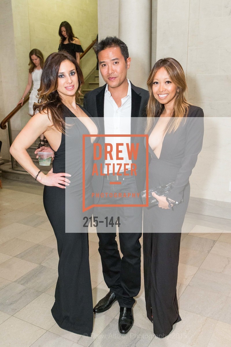 Carla Brenner, David Nioshi, Thu Zar Wynn, Gucci & Vogue Dinner, Legion of Honor. Legion of Honor, June 4th, 2015, Photo #215-144 Carla Brenner, David Nioshi, Thu Zar Wynn, Photo #215-144