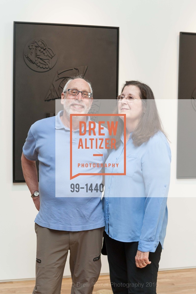 Jerry Klein, Judith Lippe, Louise Nevelson Opening at Pace Palo Alto, Pace Gallery. 229 Hamilton Avenue, Palo Alto, CA 94301, September 28th, 2016, Photo #99-1440 Jerry Klein, Judith Lippe, Photo #99-1440