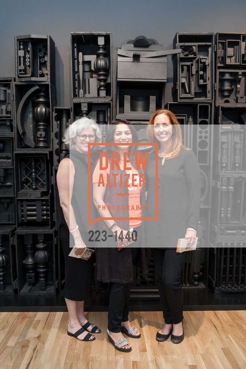 Linda Lawrence, Purvi Shah, Lisa Kinne, Louise Nevelson Opening at Pace Palo Alto, Pace Gallery. 229 Hamilton Avenue, Palo Alto, CA 94301, September 28th, 2016, Photo #223-1440 Linda Lawrence, Purvi Shah, Lisa Kinne, Photo #223-1440