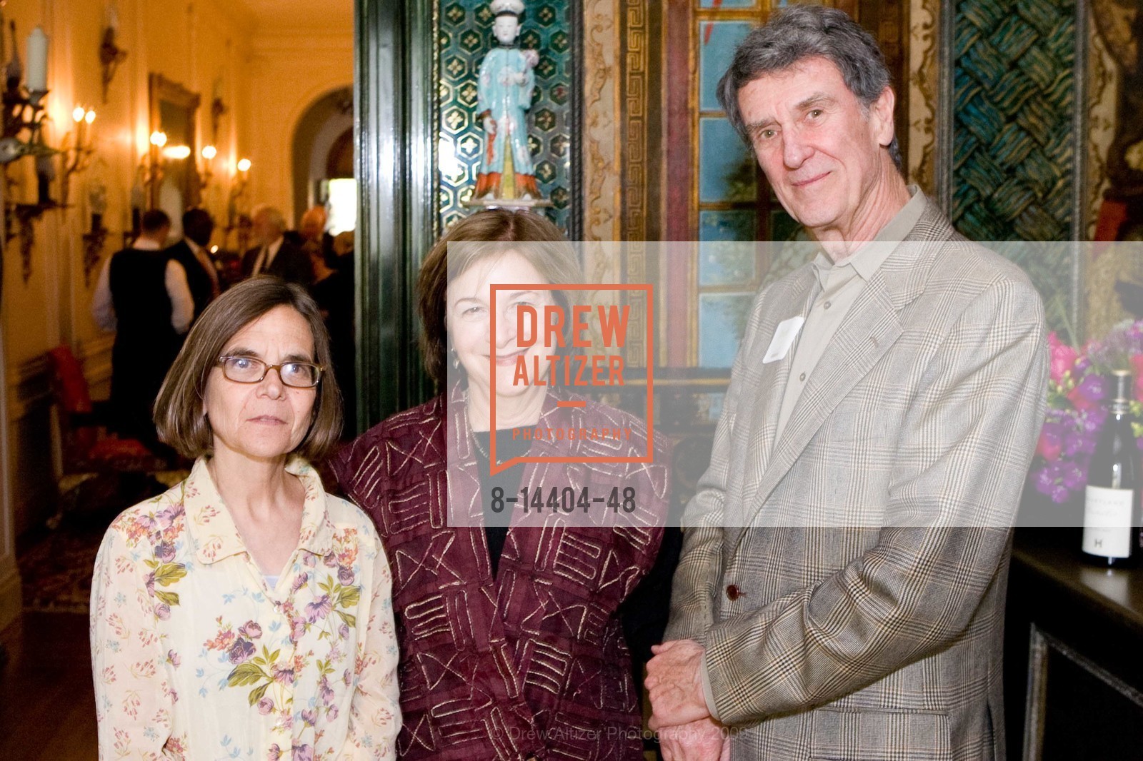Joan Silk, Alice Corning, Dixon Long, Ann and Gordon Getty Host THE LEAKEY FOUNDATION, US, April 27th, 2009, Photo #8-14404-48 Joan Silk, Alice Corning, Dixon Long, Photo #8-14404-48