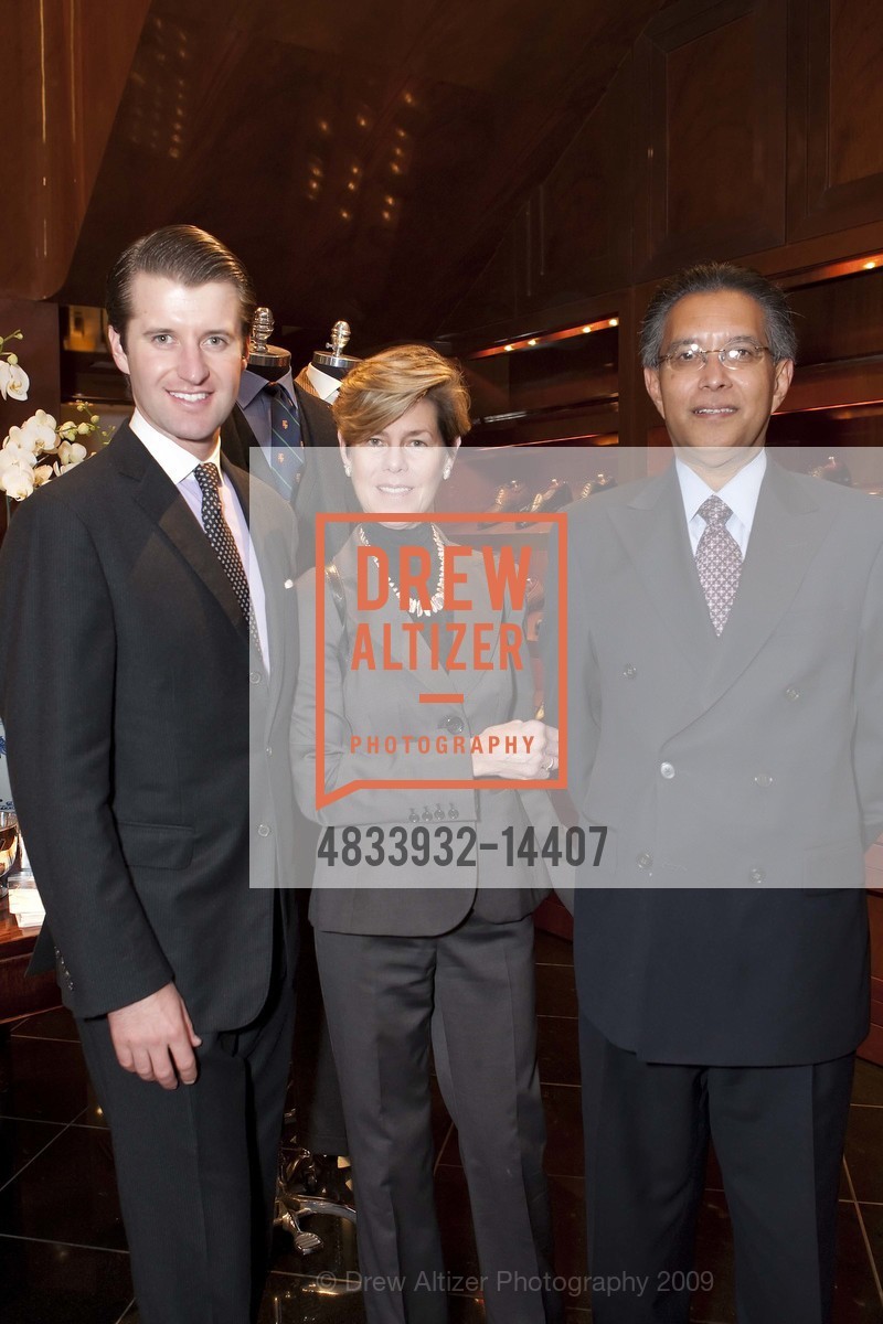 Jeffrey Caldwell, Susan Darwin, Hem Kumar, RALPH LAUREN Hosts AMFAR For a Pre-Gala Kickoff Party, US, October 9th, 2009, Photo #4833932-14407 Jeffrey Caldwell, Susan Darwin, Hem Kumar, Photo #4833932-14407
