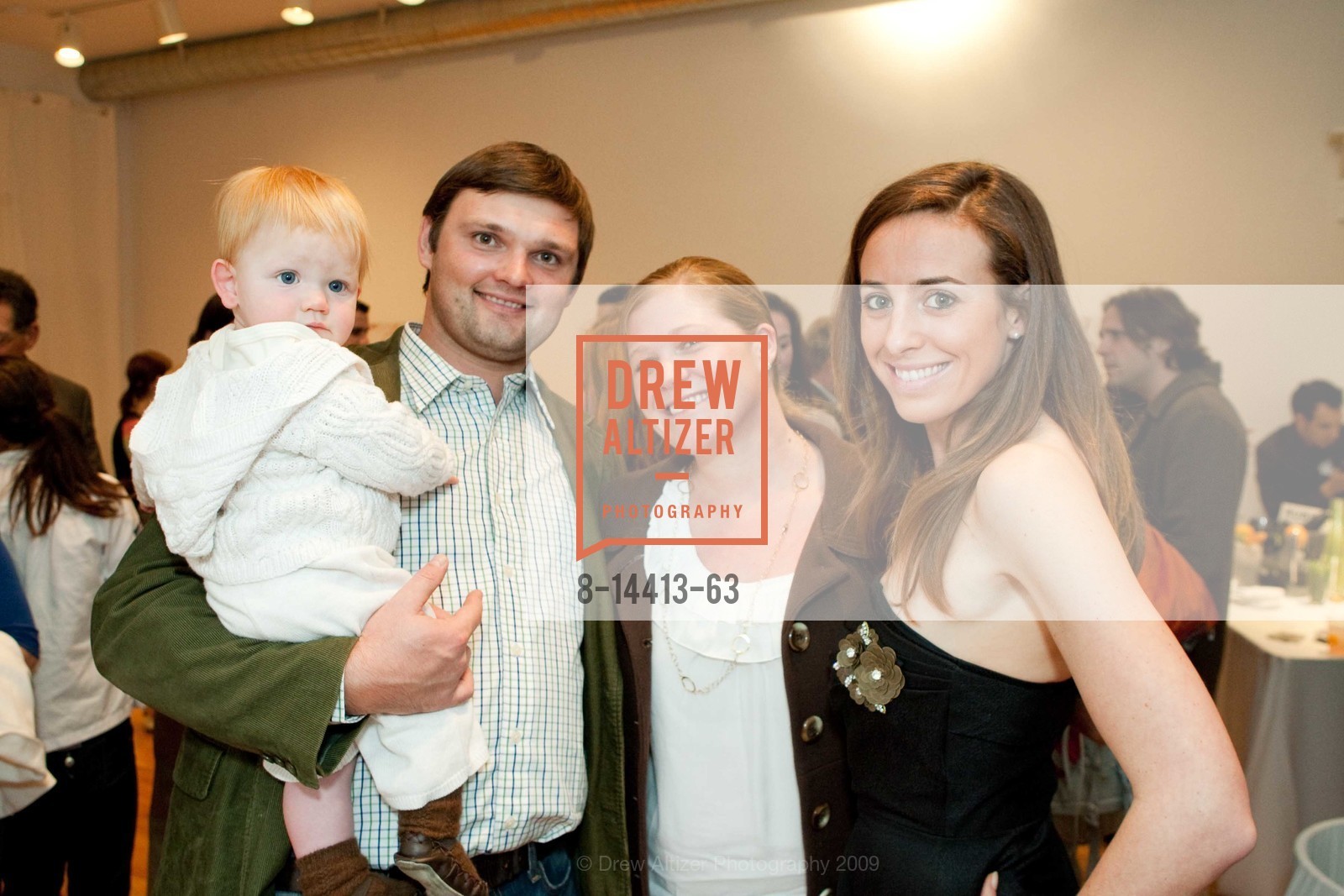 Max Kolesnikov, Andy Kolesnikov, Jocelyn Arelt, Lily Horowitz, PAD STUDIO Celebrates its Union Street Launch, US, January 28th, 2009, Photo #8-14413-63 Max Kolesnikov, Andy Kolesnikov, Jocelyn Arelt, Lily Horowitz, Photo #8-14413-63