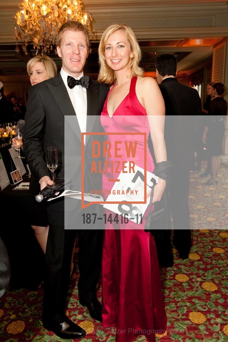 Mark Mulholland, Jessica Howlett, Photo #187-14416-11