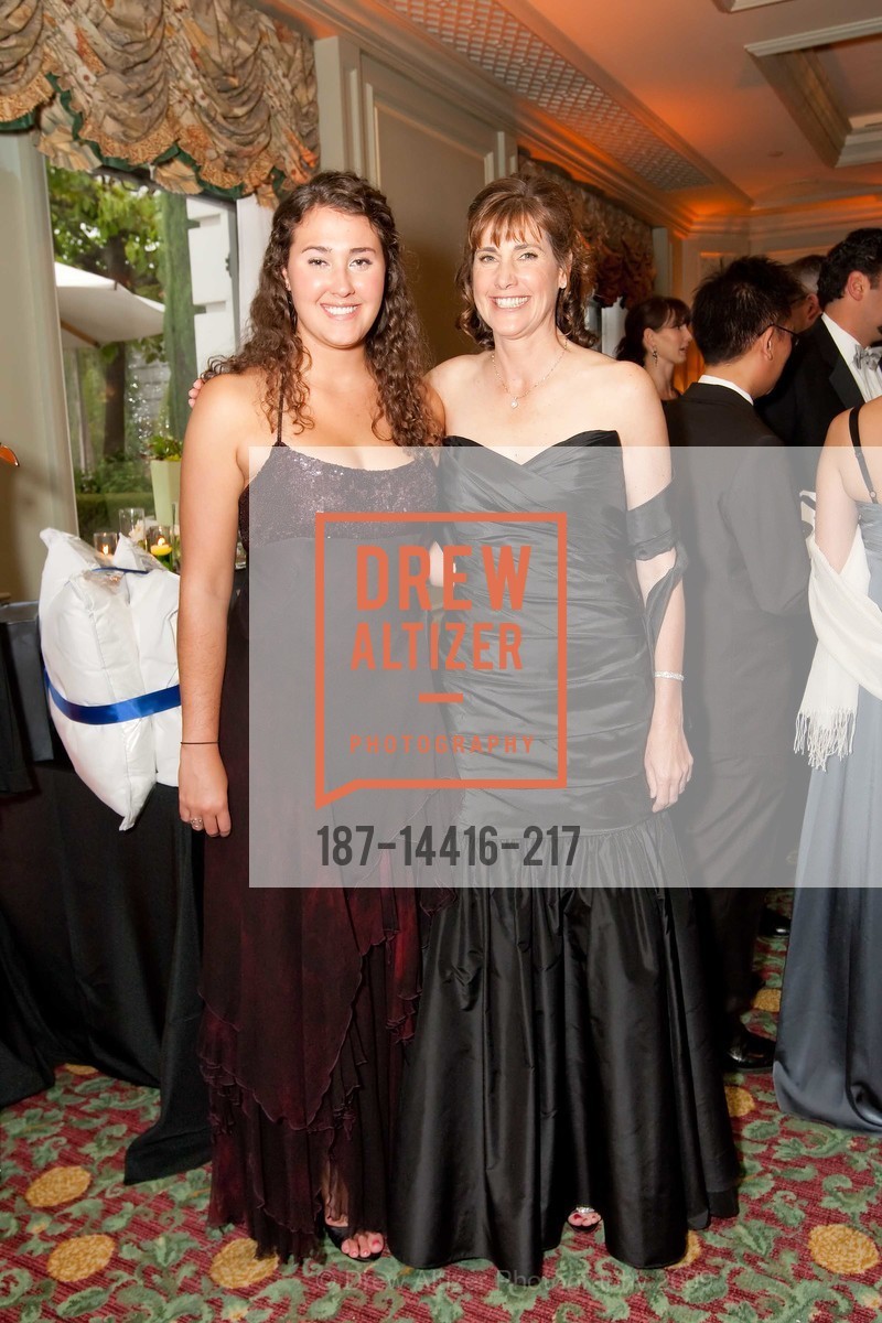 Kelsey Kagle, Joanne Kagle, JUVENILE DIABETES RESEARCH FOUNDATION Annual Gala, US, May 3rd, 2009, Photo #187-14416-217 Kelsey Kagle, Joanne Kagle, Photo #187-14416-217