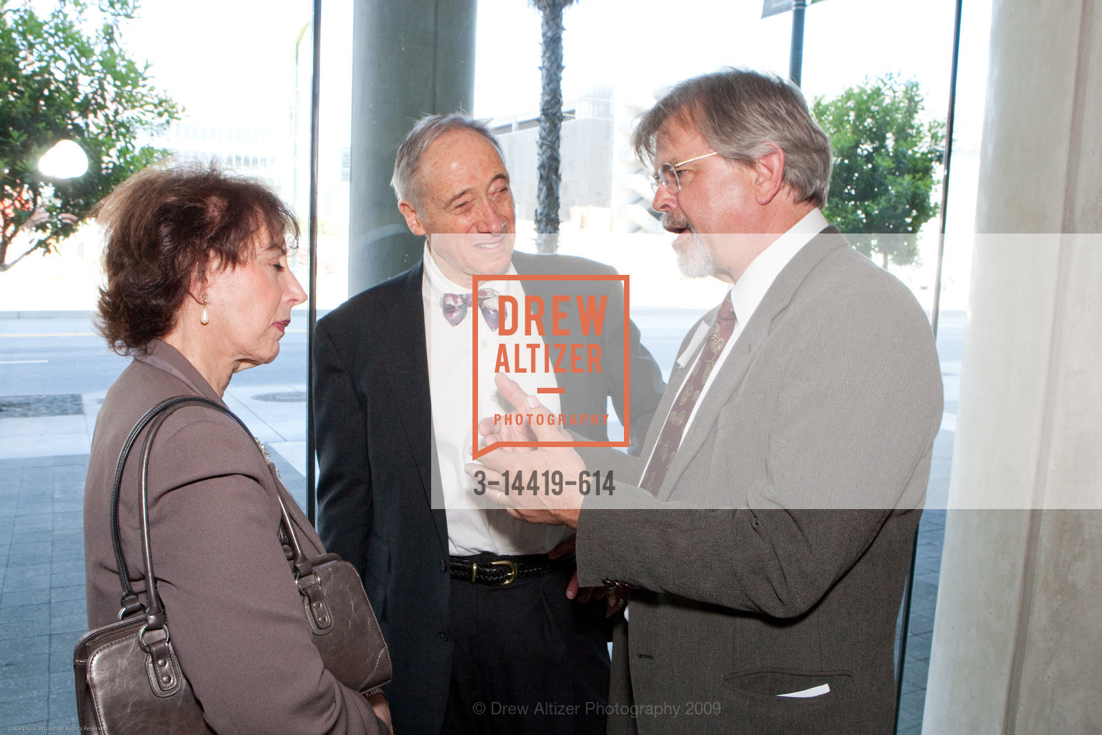 Naomi Baskin, Sanford Diller, Bob Hiatt, UCSF Grand Opening of Helen Diller Family Cancer Research Building, US, June 3rd, 2009, Photo #3-14419-614 Naomi Baskin, Sanford Diller, Bob Hiatt, Photo #3-14419-614