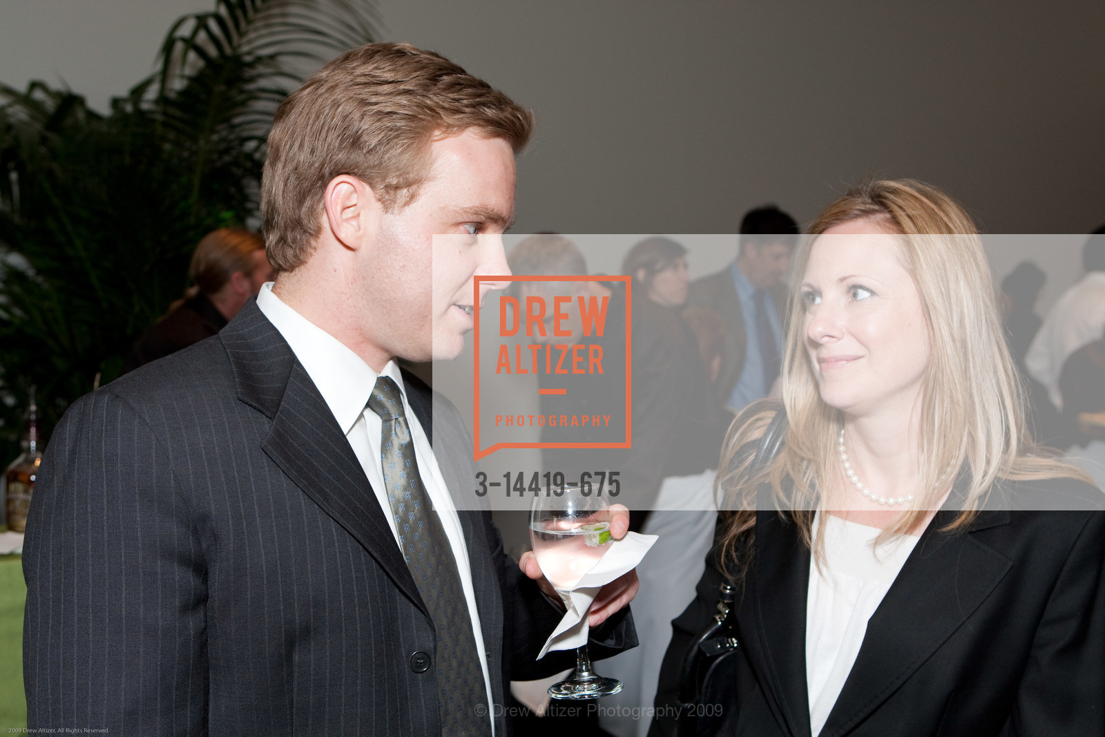 Pat Callahan, Stacy Huff, UCSF Grand Opening of Helen Diller Family Cancer Research Building, US, June 3rd, 2009, Photo #3-14419-675 Pat Callahan, Stacy Huff, Photo #3-14419-675