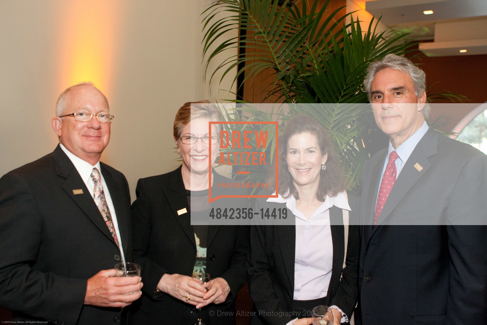 Richard Tempero, Margaret Tempero, Joan Berger, Mitchel Berger, UCSF Grand Opening of Helen Diller Family Cancer Research Building, US, June 3rd, 2009, Photo #4842356-14419 Richard Tempero, Margaret Tempero, Joan Berger, Mitchel Berger, Photo #4842356-14419
