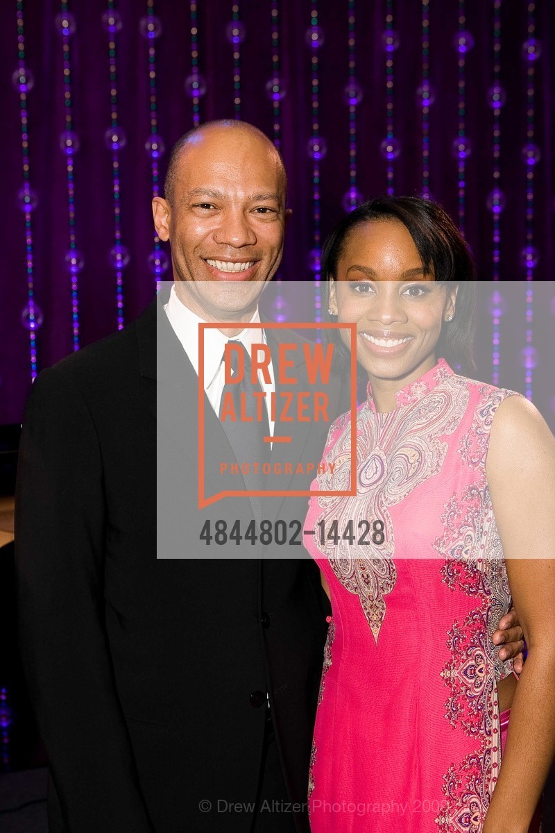 Ken McNeely, Anika Noni Rose, Photo #4844802-14428