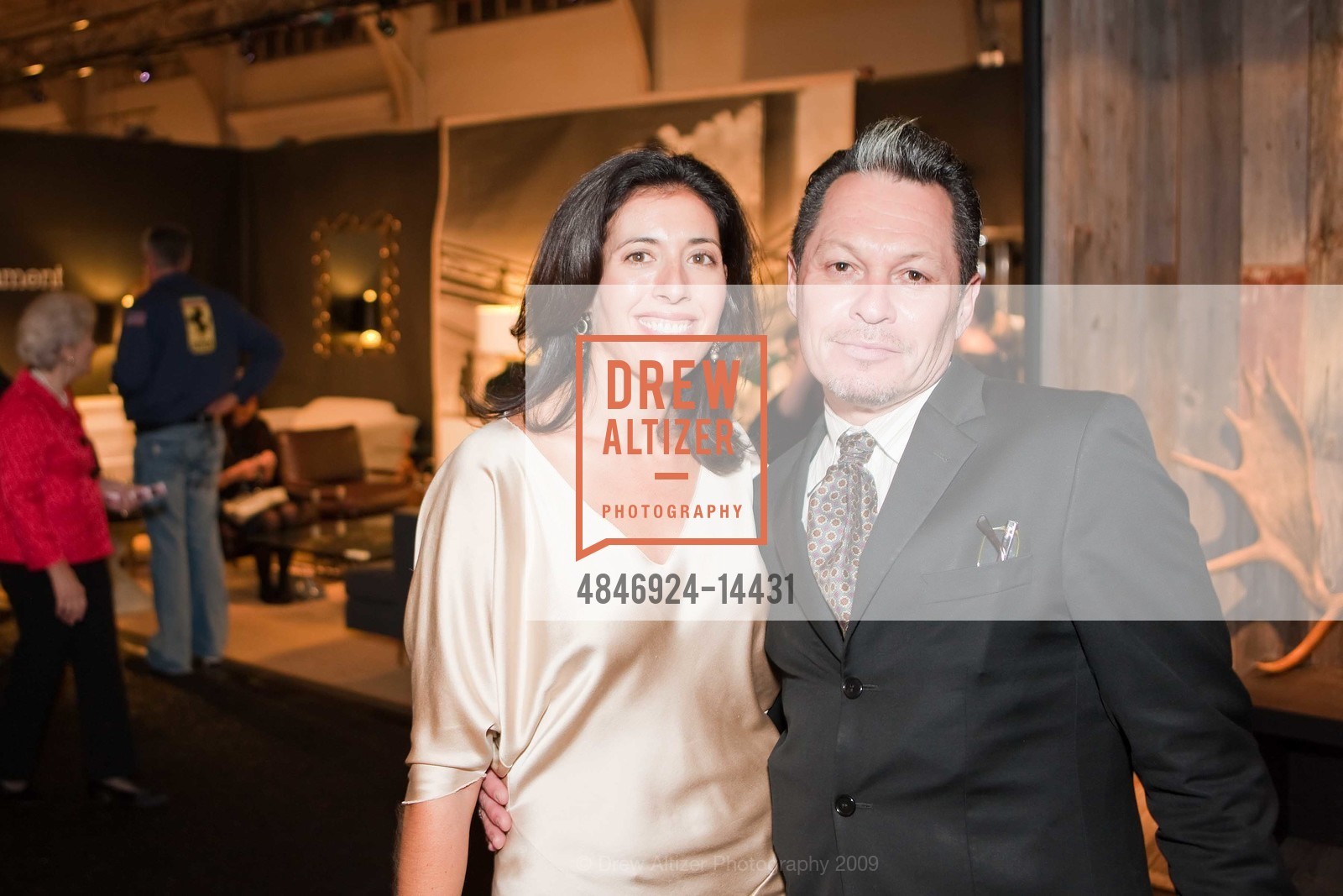 Marcela Wick, Denny Aguilar, SF20 Preview Gala benefiting SFMOMA at Fort Mason, US, September 25th, 2009, Photo #4846924-14431 Marcela Wick, Denny Aguilar, Photo #4846924-14431