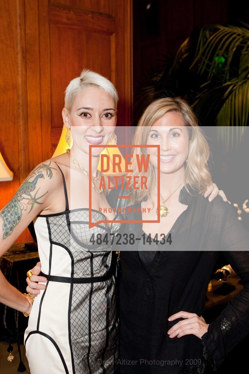 Amber Marie Bently, Heidi Pettit, Photo #4847238-14434