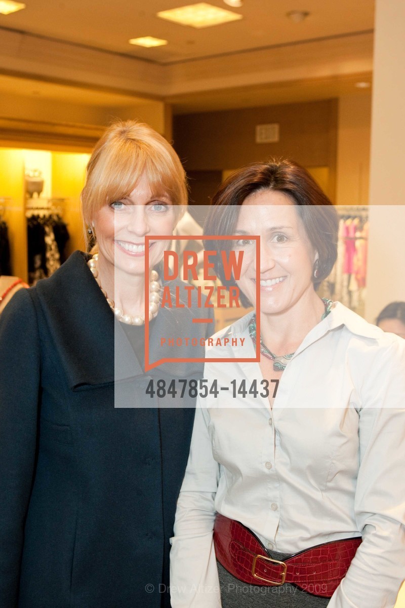 Jan Harris, Kathy Diekroeger, NEIMAN MARCUS Hosts Designer Naeem Kahn, US, April 28th, 2009, Photo #4847854-14437 Jan Harris, Kathy Diekroeger, Photo #4847854-14437