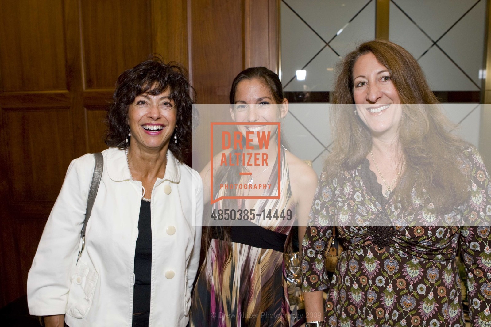 Cindy Laraia, Kara Osada-D'Avella, Lisa Bass, Coral Reef Alliance 15th Anniversary Celebration, US, September 26th, 2009, Photo #4850385-14449 Cindy Laraia, Kara Osada-D'Avella, Lisa Bass, Photo #4850385-14449