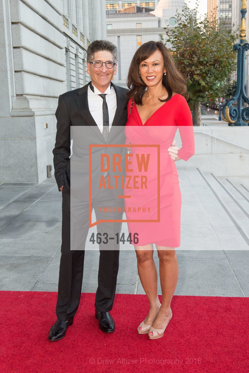 Dennis Aftergut, Jocelyn Kung, San Francisco Performances: A HEARTFELT GALA, Herbst Theatre, September 30th, 2016, Photo #463-1446 Dennis Aftergut, Jocelyn Kung, Photo #463-1446