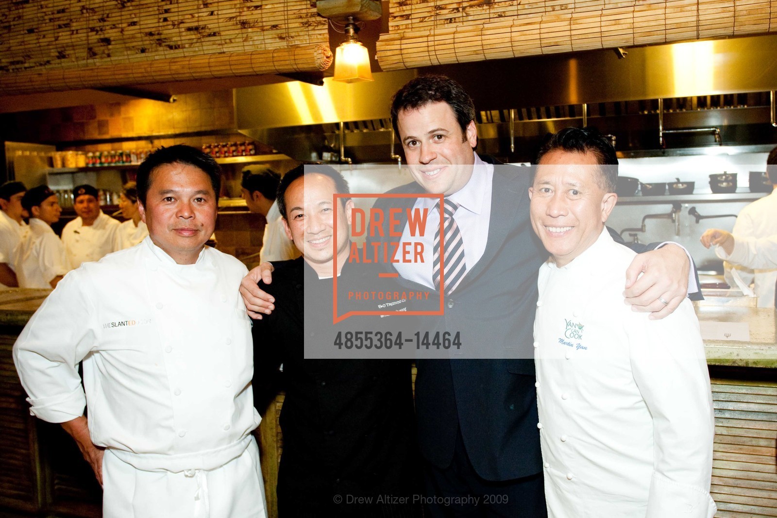 Charles Phan, Arnold Wong, Jim Angelus, Martin Yan, SF Chefs "Rising Star Chefs" & "Wine Dine Donate Dinner", US, August 6th, 2009, Photo #4855364-14464 Charles Phan, Arnold Wong, Jim Angelus, Martin Yan, Photo #4855364-14464
