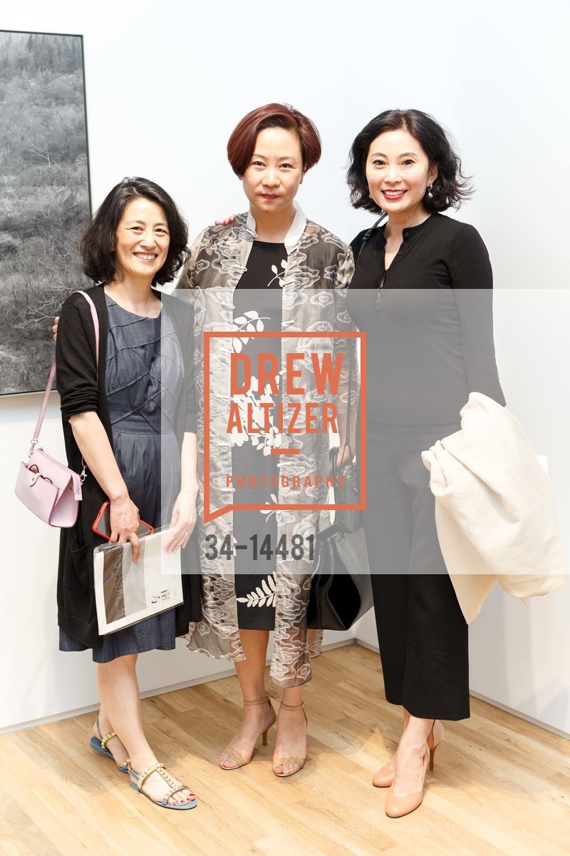 Jean Wong, Stephanie Chang, Cindy Li, Pace Palo Alto hosts Hai Bo 2018, Pace Palo Alto. 229 Hamilton Ave, May 30th, 2018, Photo #34-14481 Jean Wong, Stephanie Chang, Cindy Li, Photo #34-14481