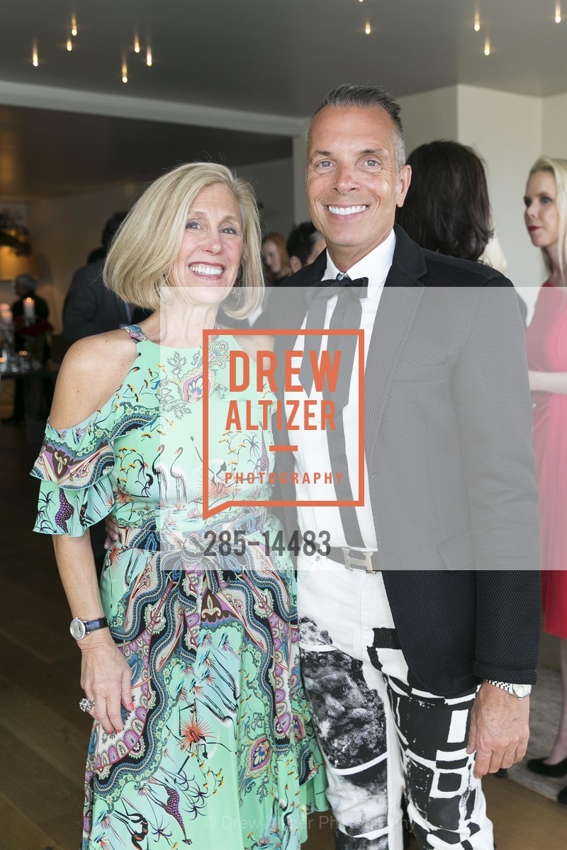 Kathy Huber, Roman Gronkowski, Opera Ball Benefactor Party 2018, Private Residence, Photo #285-14483 Kathy Huber, Roman Gronkowski, Photo #285-14483