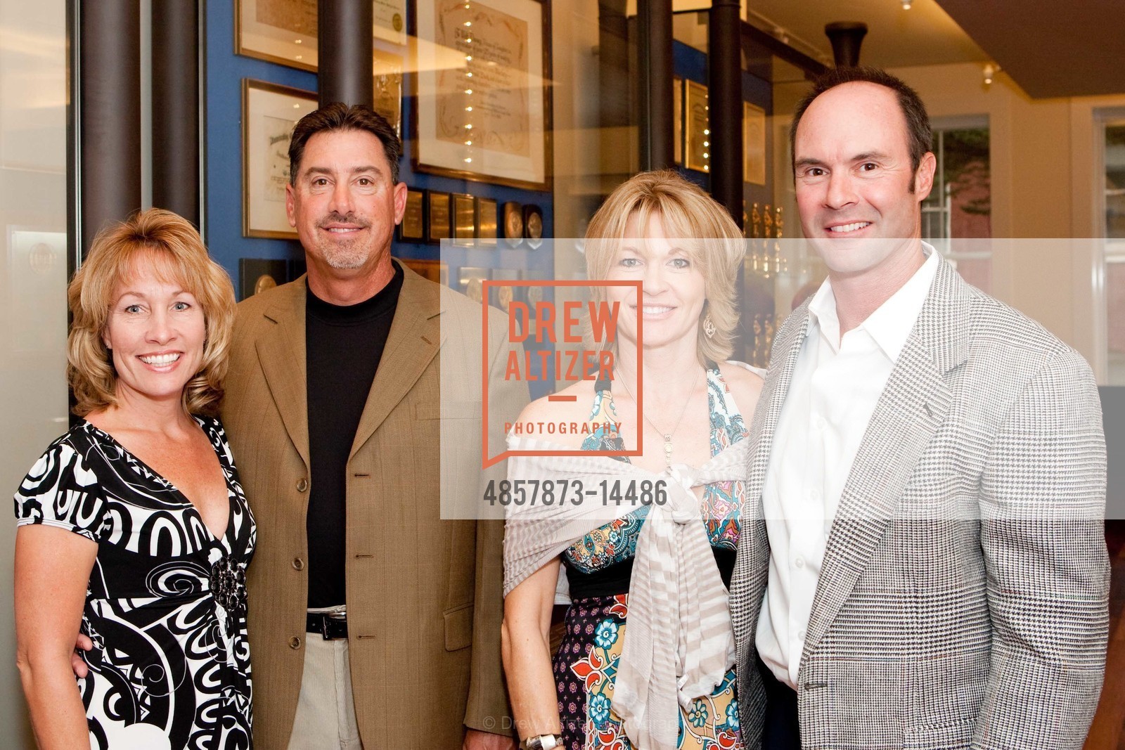 Laurie Biddle, Mark Biddle, Shelly Romak, Steve Romak, Disney Museum Pre-Opening Cocktail Reception, US, September 25th, 2009, Photo #4857873-14486 Laurie Biddle, Mark Biddle, Shelly Romak, Steve Romak, Photo #4857873-14486