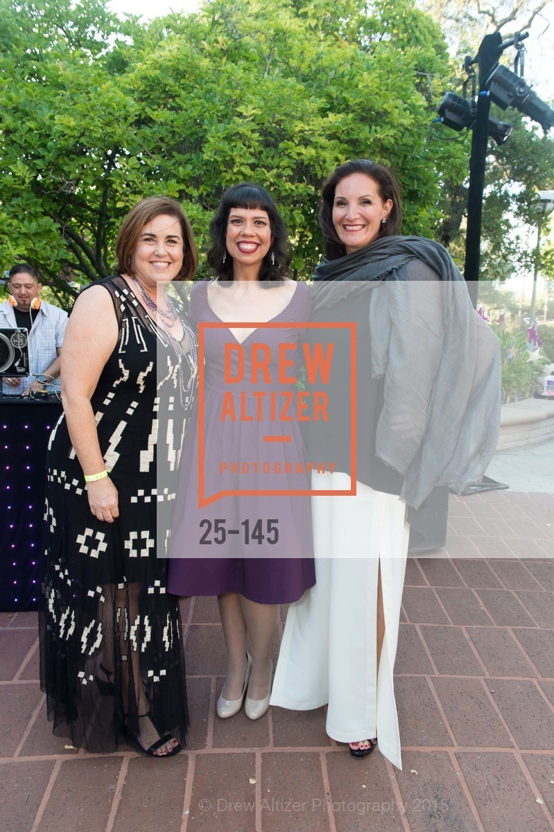 Connie Ahern, Annel Aguayo, Stephanie Oshman, Gucci & Vogue Dinner, Stanford Shopping Center. Stanford Shopping Center, June 5th, 2015, Photo #25-145 Connie Ahern, Annel Aguayo, Stephanie Oshman, Photo #25-145