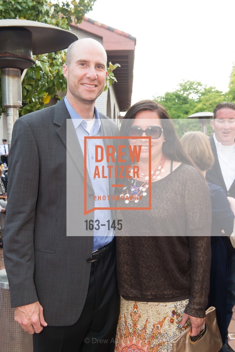Brendan Cullen, Lynn Cullen, Gucci & Vogue Dinner, Stanford Shopping Center. Stanford Shopping Center, June 5th, 2015, Photo #163-145 Brendan Cullen, Lynn Cullen, Photo #163-145