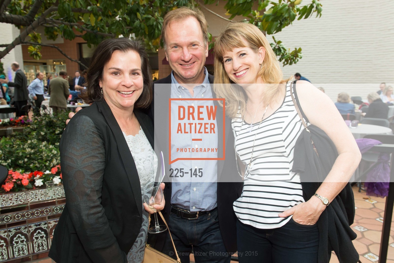 Quinn Maxwell, Jude Kirik, Becky Bacon, Gucci & Vogue Dinner, Stanford Shopping Center. Stanford Shopping Center, June 5th, 2015, Photo #225-145 Quinn Maxwell, Jude Kirik, Becky Bacon, Photo #225-145