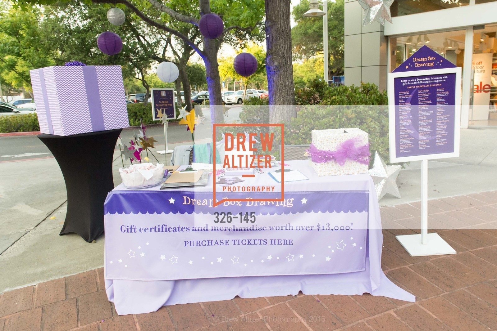 Atmosphere, DREAMS HAPPEN: Playhouse Auction and Gala, Stanford Shopping Center, June 5th, 2015,Drew Altizer, Drew Altizer Photography, full-service agency, private events, San Francisco photographer, photographer california