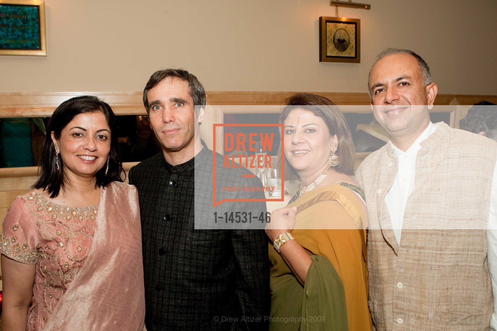 Sangeeta Anand, Ritu Marwah, Rajeev Marway, Celebrate Contemporary India, US, August 16th, 2009, Photo #1-14531-46 Sangeeta Anand, Ritu Marwah, Rajeev Marway, Photo #1-14531-46