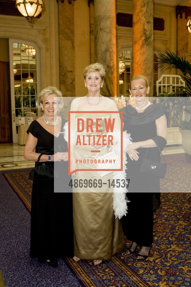 Helga Justman, Karen Stoneberg, Mary Hagan, SF SYMPHONY's A Grand Affair with Gilbert & Sullivan, US, April 26th, 2009, Photo #4869669-14537 Helga Justman, Karen Stoneberg, Mary Hagan, Photo #4869669-14537