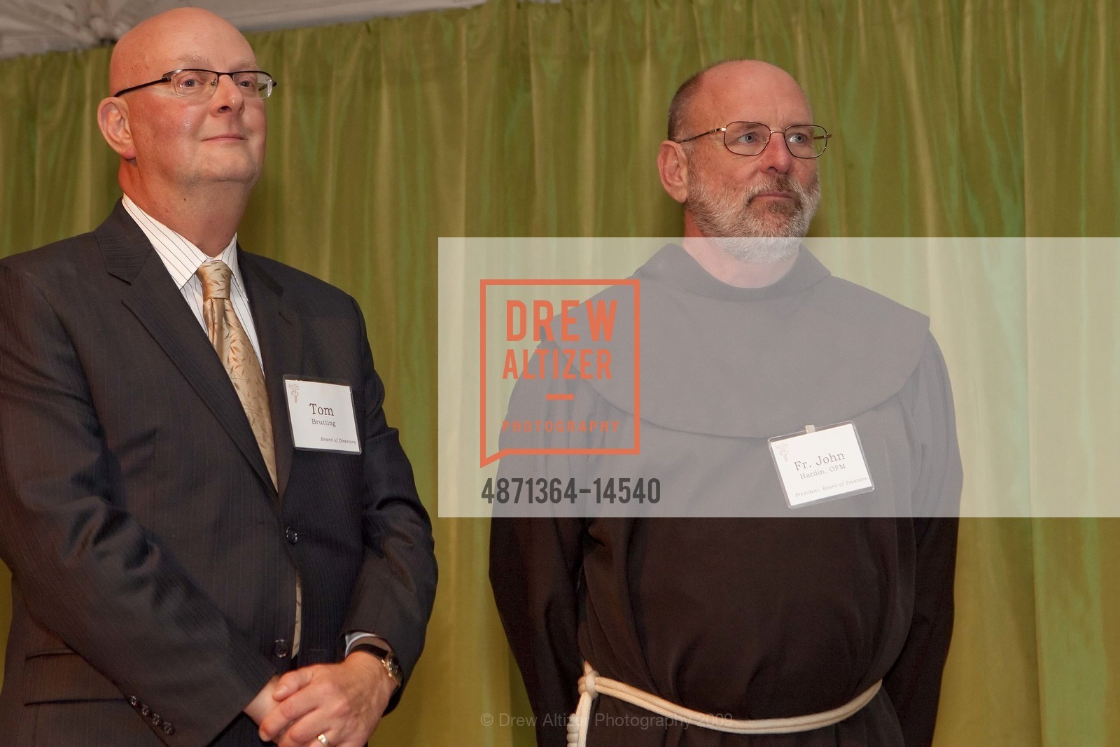 Tom Brutting, Father John Hardin, Photo #4871364-14540