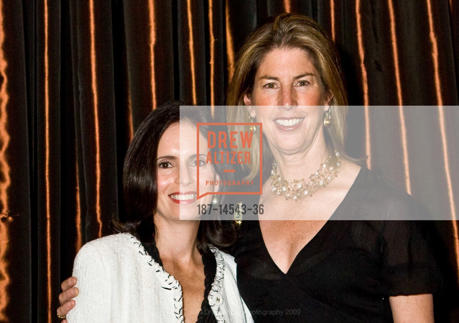Belinda Levensohn, Sharon Bradford, SPCA Anniversary Dinner and Awards, US, March 8th, 2009, Photo #187-14543-36 Belinda Levensohn, Sharon Bradford, Photo #187-14543-36
