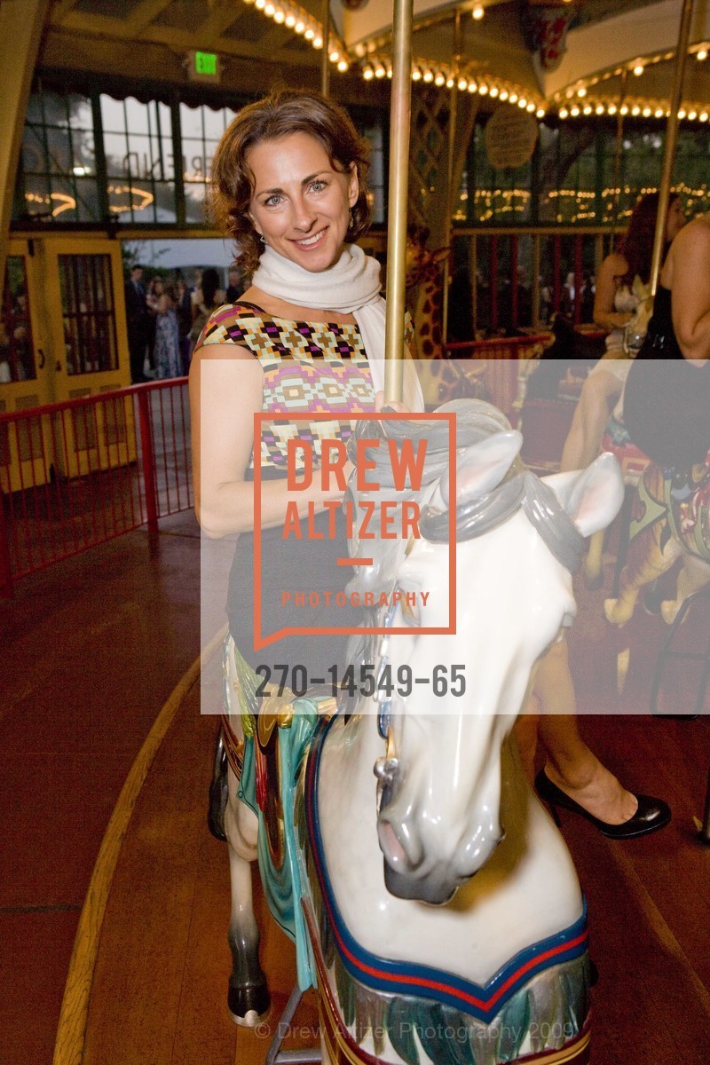 Sara Grace Newhall, The San Francisco Zoo Presents 2009 FUR BALL, US, September 27th, 2009, Photo #270-14549-65 Sara Grace Newhall, Photo #270-14549-65