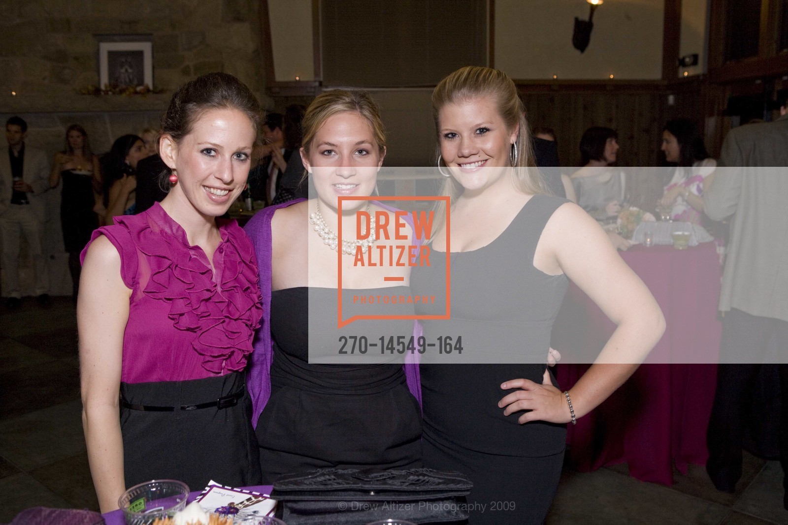 Sarah Falltrick, Laura Davis, Keely Saito, The San Francisco Zoo Presents 2009 FUR BALL, US, September 27th, 2009, Photo #270-14549-164 Sarah Falltrick, Laura Davis, Keely Saito, Photo #270-14549-164