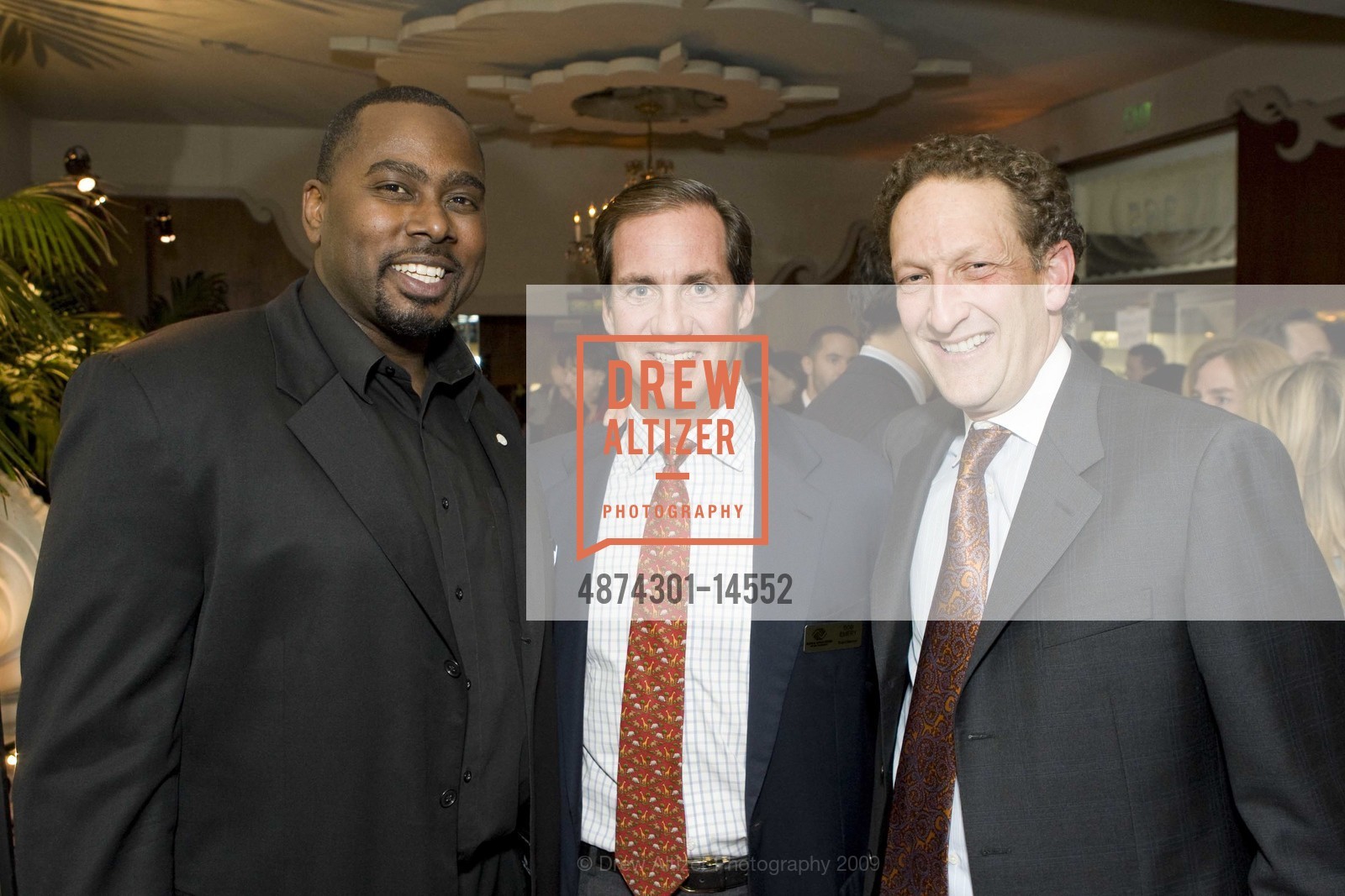 James Holley, Bob Emery, Larry Baer, Boys and Girls Club Gala, US, April 30th, 2009, Photo #4874301-14552 James Holley, Bob Emery, Larry Baer, Photo #4874301-14552