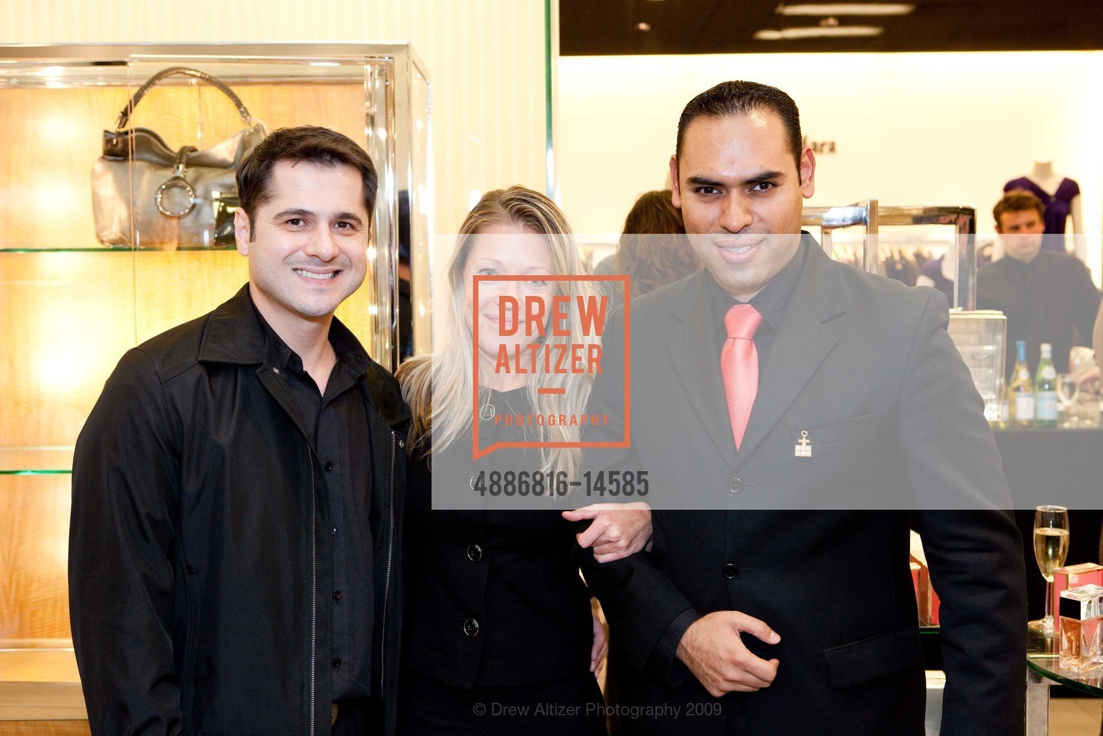 Daniel Buzar, Murel Murakas, Alberto Menedz, Bloomingdale's and The Cancer League Michael Kors Resort 2009 Trunk Show and Cocktail Party, US, November 6th, 2009, Photo #4886816-14585 Daniel Buzar, Murel Murakas, Alberto Menedz, Photo #4886816-14585