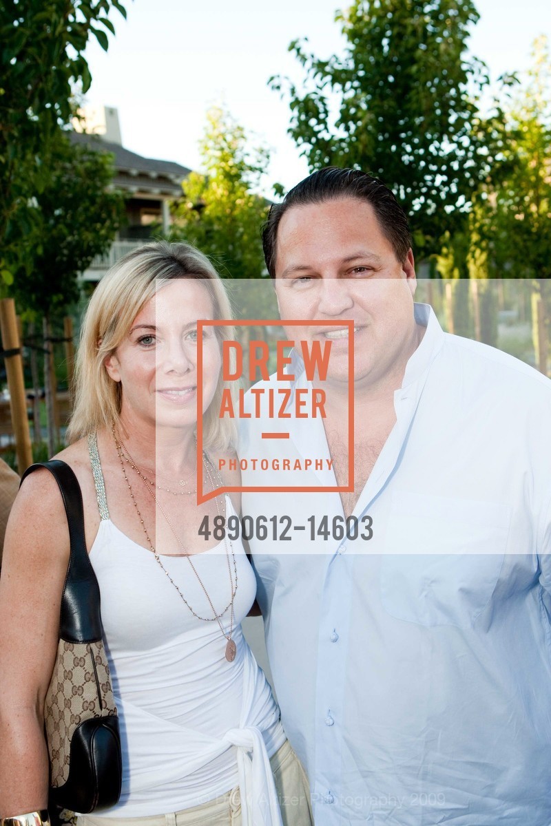 Rebecca Father, Brandt Hooker, SENSE A Rosewood Spa - End of Summer Soiree, US, August 26th, 2009, Photo #4890612-14603 Rebecca Father, Brandt Hooker, Photo #4890612-14603