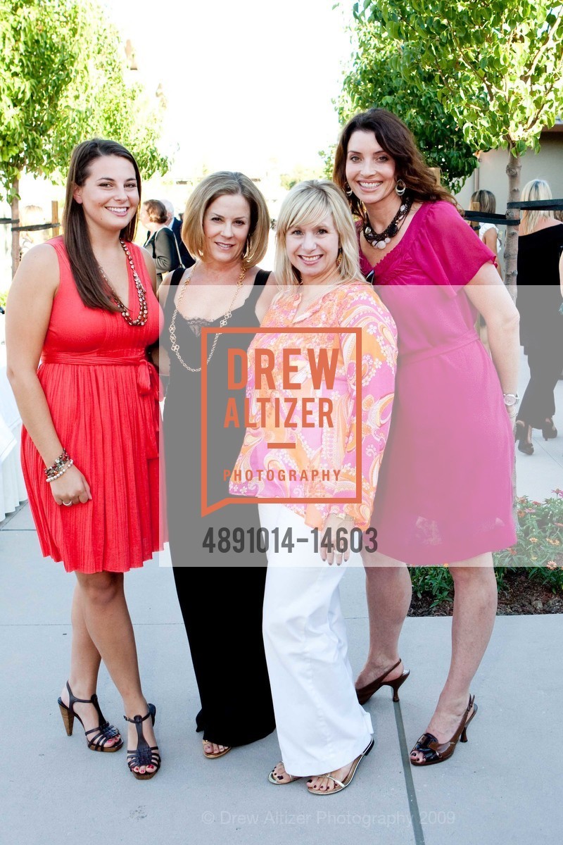 Juliana Sanguinetti, Stephanie Barada, Kristen Stephens, Alicia Sanguinetti, SENSE A Rosewood Spa - End of Summer Soiree, US, August 26th, 2009, Photo #4891014-14603 Juliana Sanguinetti, Stephanie Barada, Kristen Stephens, Alicia Sanguinetti, Photo #4891014-14603