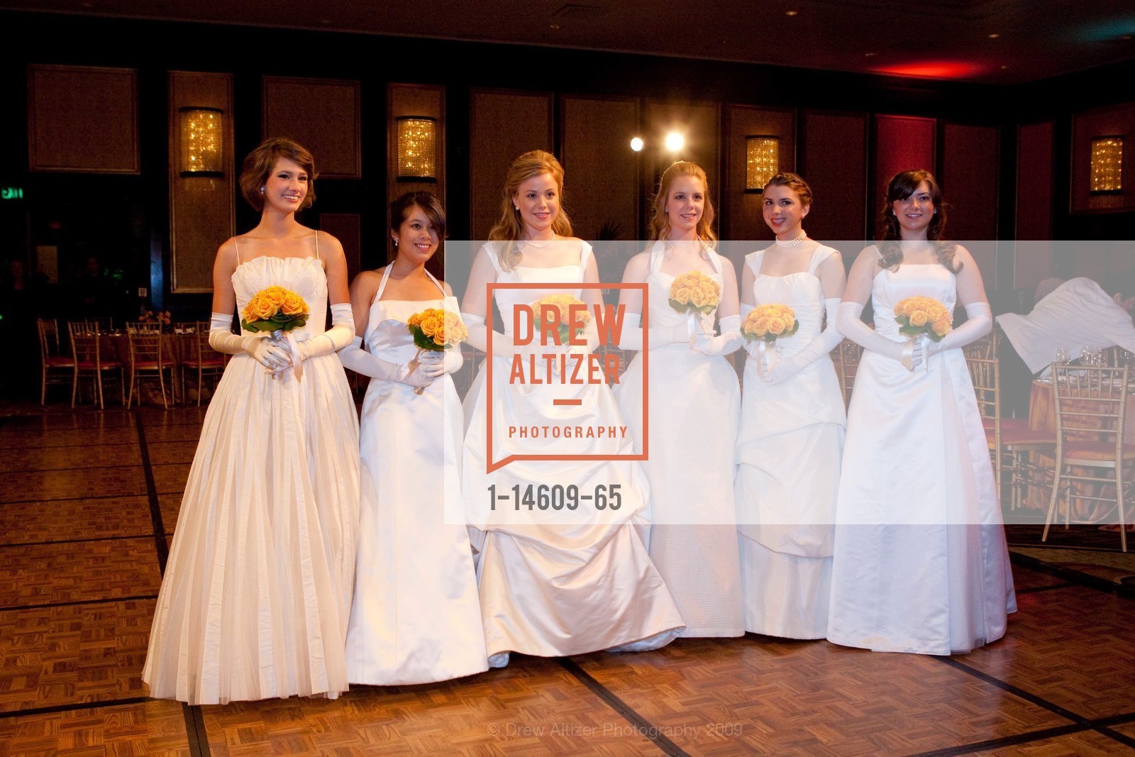 Grace Pritchett Milligan, Marissa Lee Seto, Alexandra Averell Lively Edmondson, Elizabeth Collins Hullar, Grace Mitchell Schlesinger, Victoria Crisler Hetz, 2009 San Francisco DEBUTANTE BALL, US, June 20th, 2009, Photo #1-14609-65 Grace Pritchett Milligan, Marissa Lee Seto, Alexandra Averell Lively Edmondson, Elizabeth Collins Hullar, Grace Mitchell Schlesinger, Victoria Crisler Hetz, Photo #1-14609-65