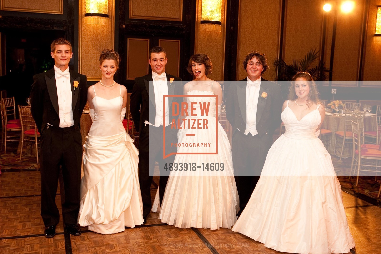 Mark Malott, Morgan Alexis Malott, Matt Milligan, Grace Pritchett Milligan, Taylor Pare Roy, 2009 San Francisco DEBUTANTE BALL, US, June 20th, 2009, Photo #4893918-14609 Mark Malott, Morgan Alexis Malott, Matt Milligan, Grace Pritchett Milligan, Taylor Pare Roy, Photo #4893918-14609