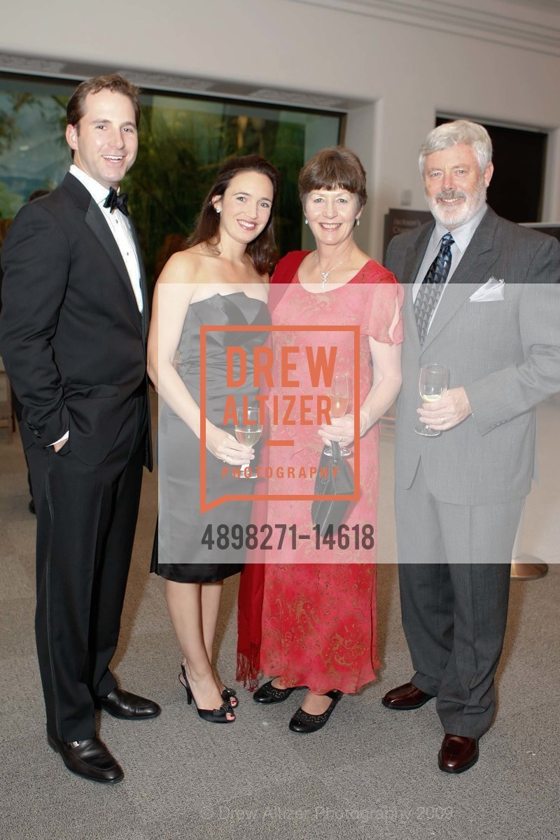 Nick Stone, Stephanie Stone, Bev Kavanaugh, California Academy of Sciences BIG BANG GALA Featuring CHRIS ISAAC, US, September 26th, 2009, Photo #4898271-14618 Nick Stone, Stephanie Stone, Bev Kavanaugh, Photo #4898271-14618