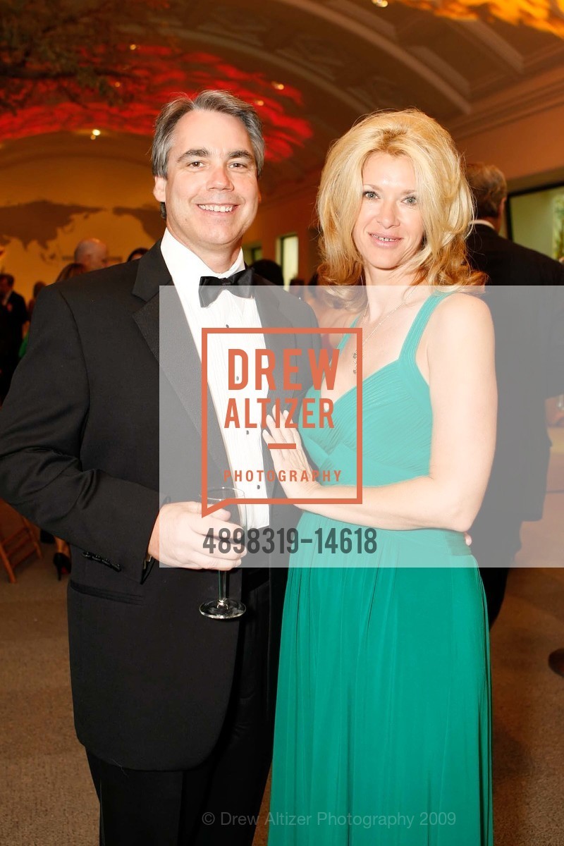 David Wilkins, Misty Wilkins, California Academy of Sciences BIG BANG GALA Featuring CHRIS ISAAC, US, September 26th, 2009, Photo #4898319-14618 David Wilkins, Misty Wilkins, Photo #4898319-14618