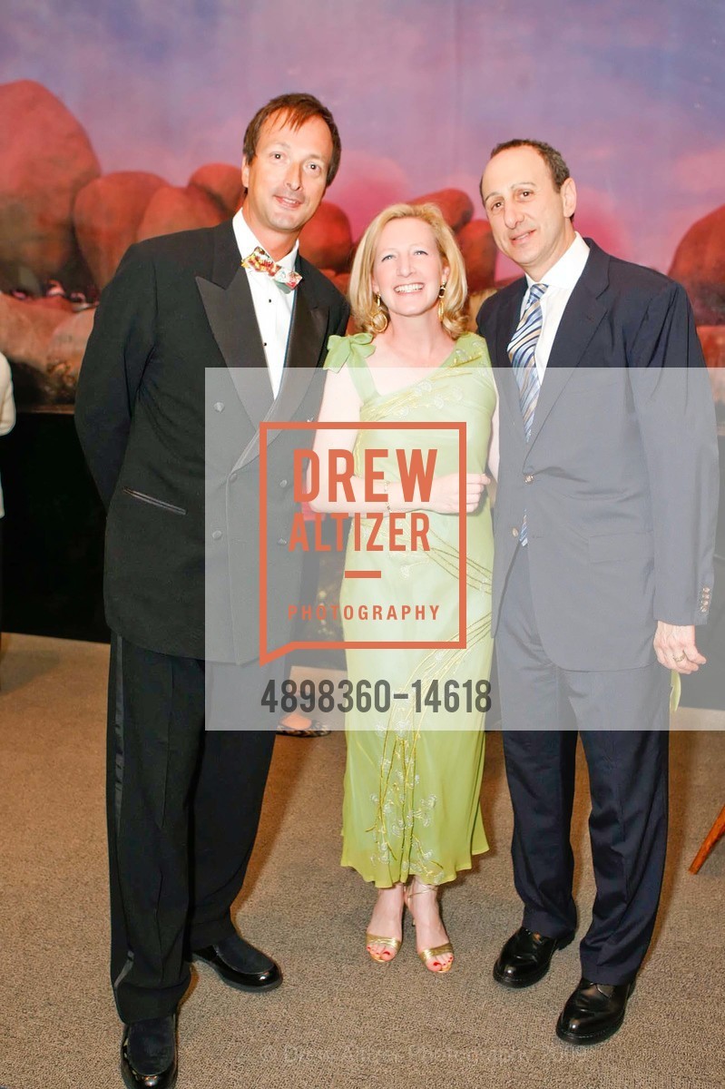 Nicholas Baker, Wendy Yanowitch, Richard Yanowitch, California Academy of Sciences BIG BANG GALA Featuring CHRIS ISAAC, US, September 26th, 2009, Photo #4898360-14618 Nicholas Baker, Wendy Yanowitch, Richard Yanowitch, Photo #4898360-14618