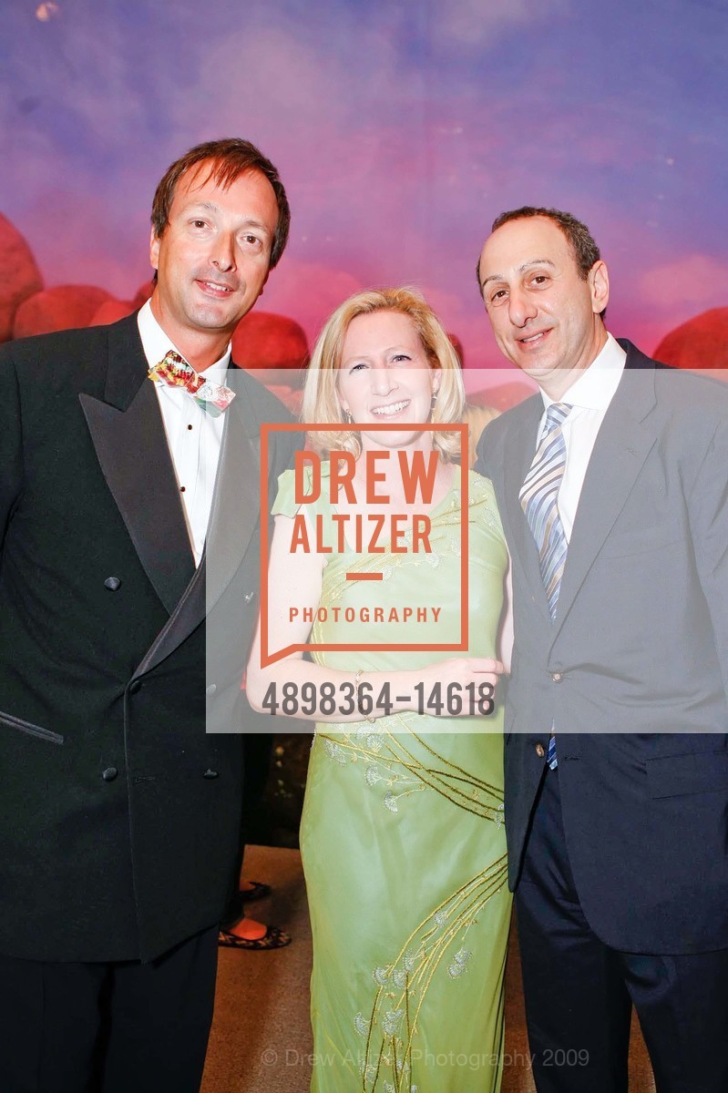 Nicholas Baker, Wendy Yanowitch, Richard Yanowitch, California Academy of Sciences BIG BANG GALA Featuring CHRIS ISAAC, US, September 26th, 2009, Photo #4898364-14618 Nicholas Baker, Wendy Yanowitch, Richard Yanowitch, Photo #4898364-14618